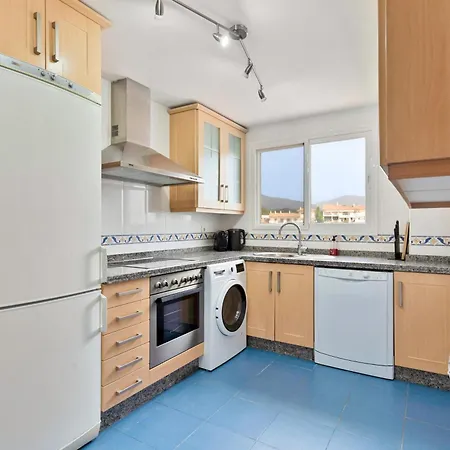 Lunymar Escape Apartment Estepona